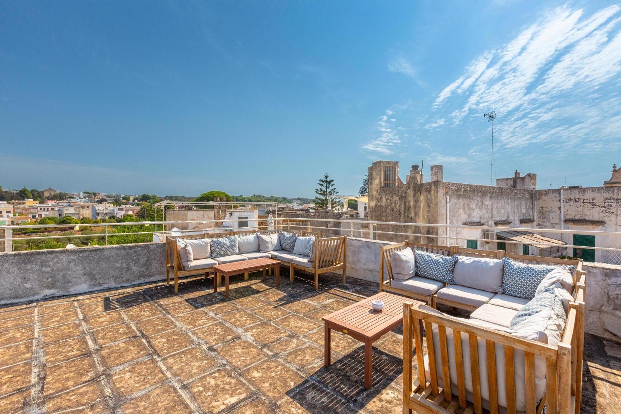 Palazzo San Giovanni มอร์ชาโน ดิ เลอูกา ภายนอก รูปภาพ